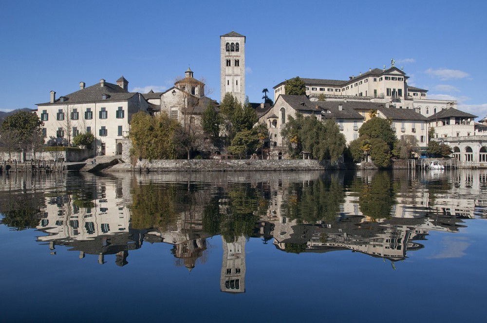 АВТОНОМНА ПРАВОСЛАВНА ЦЕРКВА ЗАХІДНОЇ ЄВРОПИ І КАНАДИ – 1993  УПЦ КП-Медіоланського i Святоюлінського Епархiя