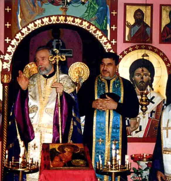 Патріарх Володимира у Франції (1994) з архієпископа ВІГІЛІЙ, митрополита Парижі Patriarch Volodymyr in France (1994) with His Eminence Archbishop Vigilij, Metropolitan of Paris